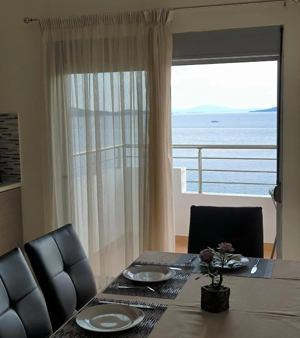 Albania Dream Holidays Accommodation Saranda 0*,